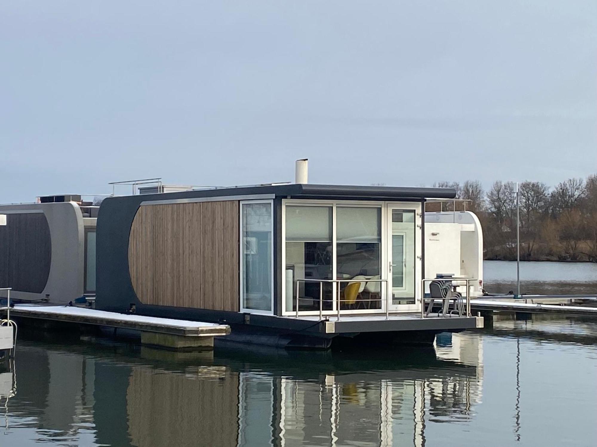 Houseboat Trinidad Maastricht Exterior foto